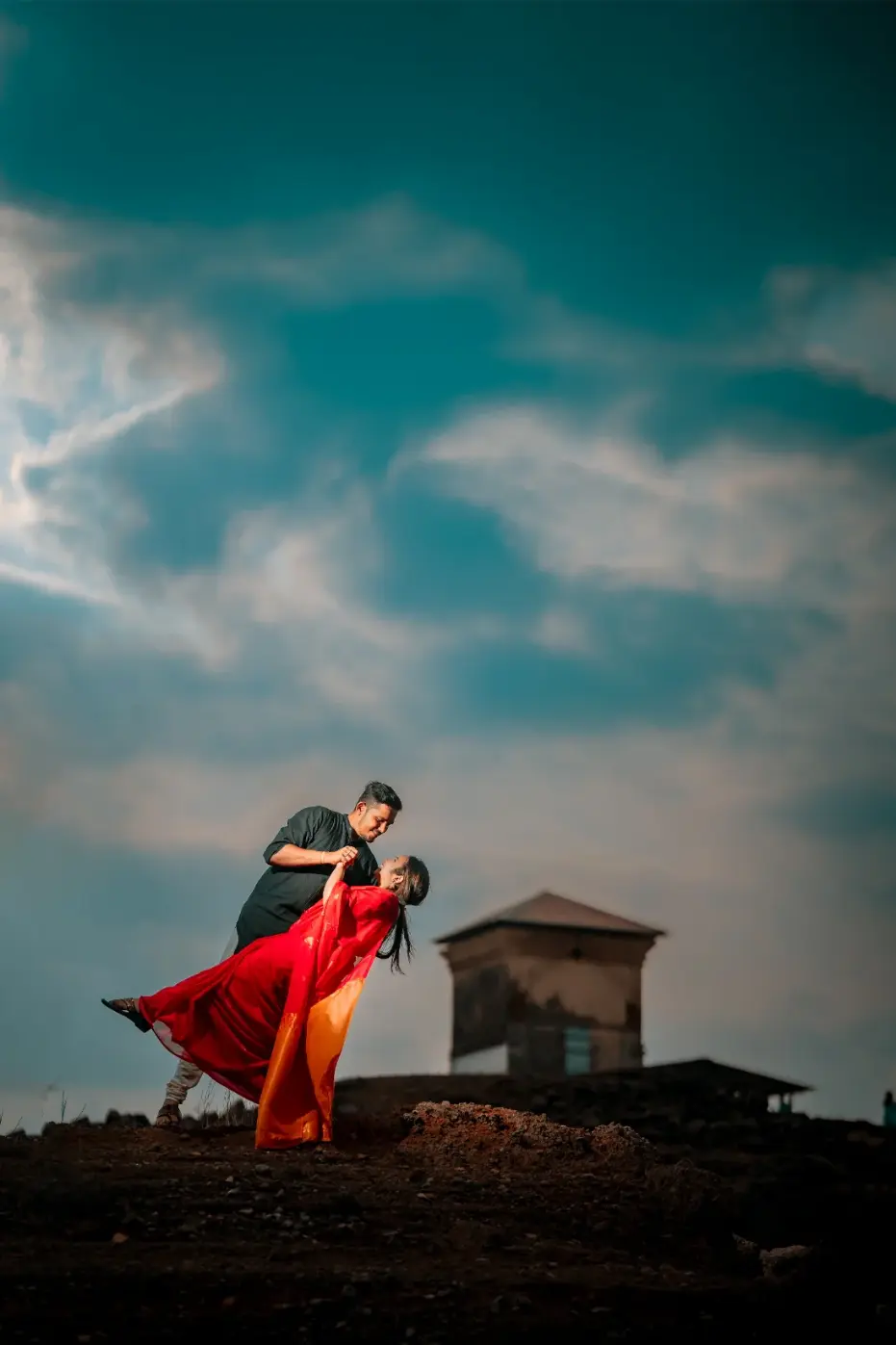 Rahul & Pratika Photo 4