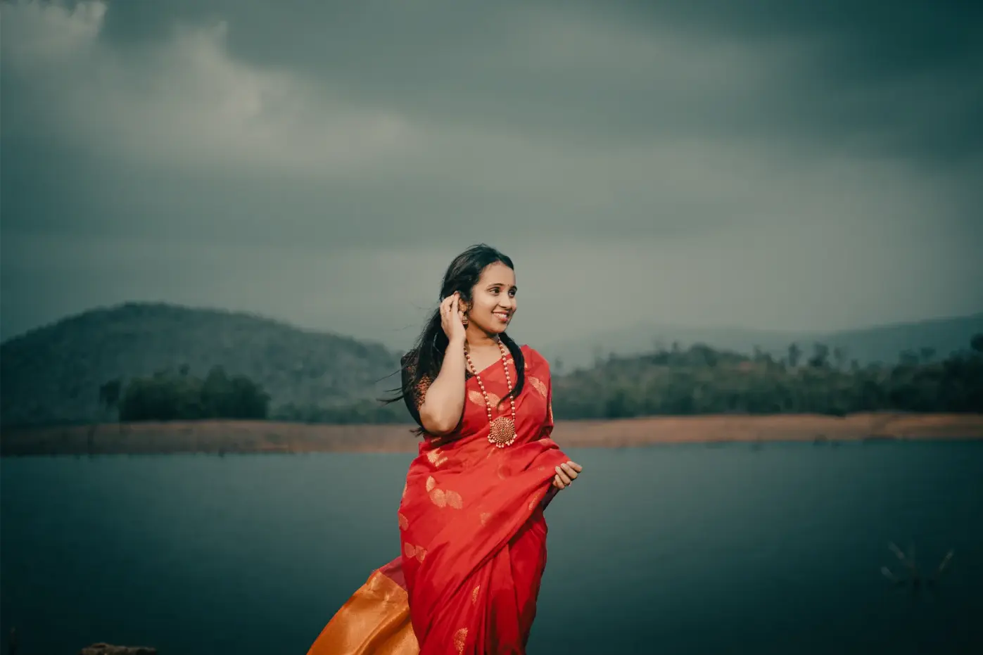 Rahul & Pratika Photo 5