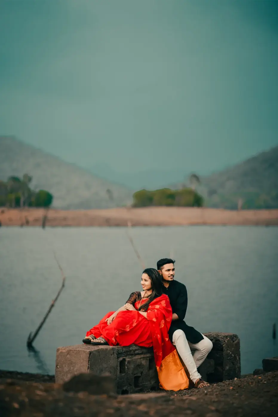 Rahul & Pratika Photo 6