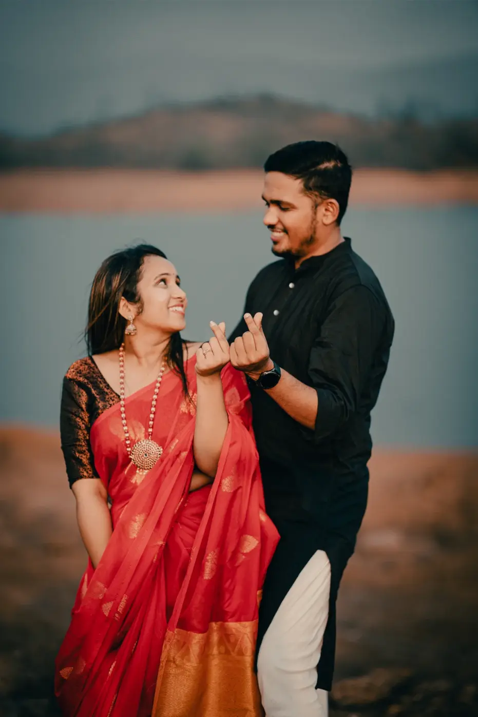 Rahul & Pratika Photo 15