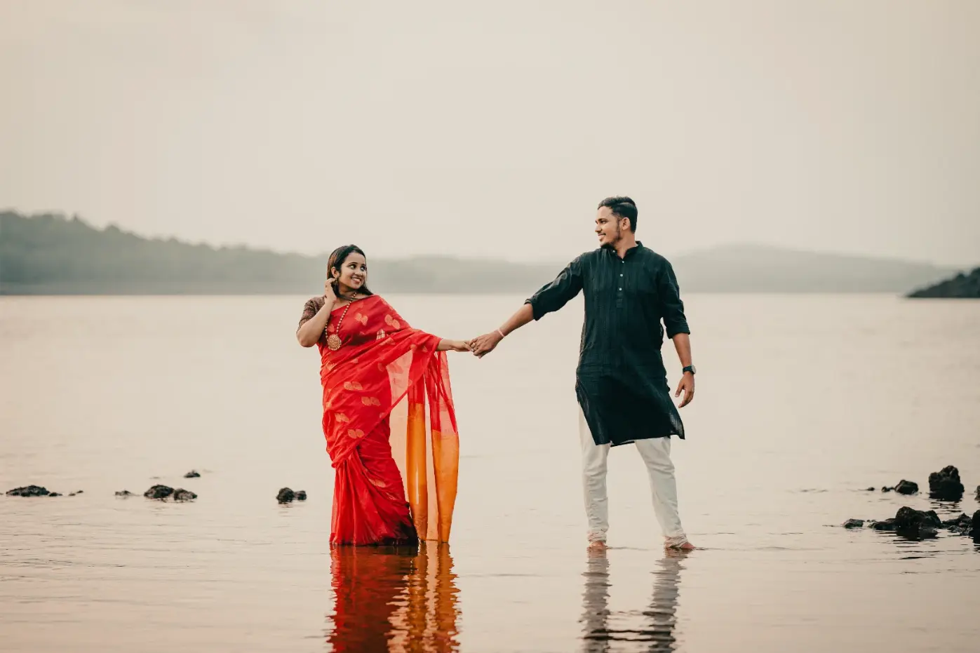 Rahul & Pratika Photo 19